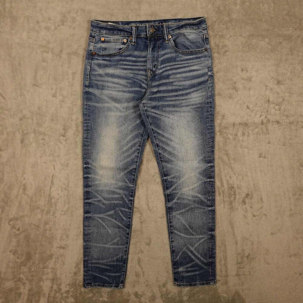 American Eagle jeans Athletic men's 31x32 blue whiskering